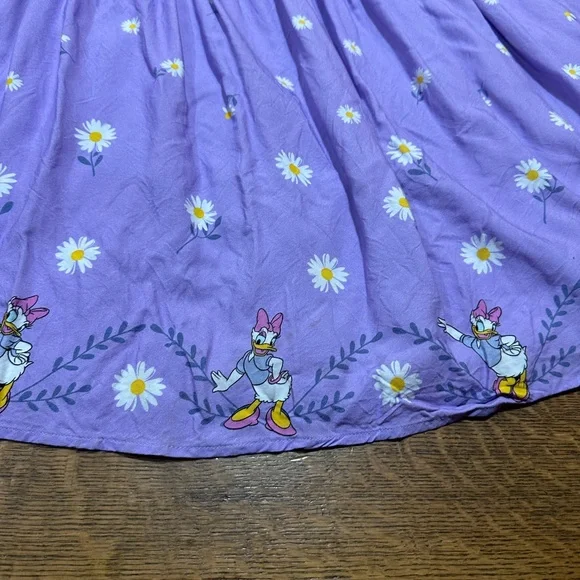 Box lunch sz 2 plus size Disney Daisy Duck Smock Waist dress - Picture 12 of 12